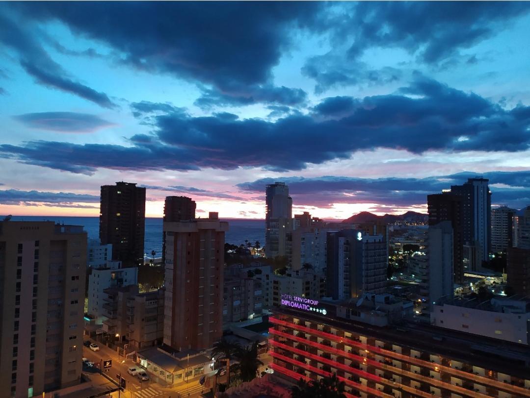 Playa Levante, recién reformado Benidorm Esterno foto